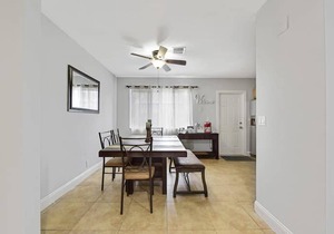 3/2 home w/king bed, work space, WiFi, laundry