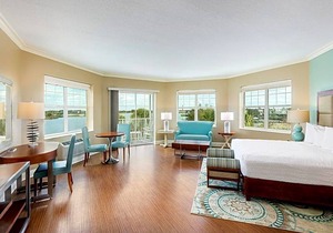 3-Star Hotel ∙ The Waterfront Inn