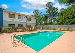 3-Star Hotel ∙ Best Western Wakulla Inn & Suites