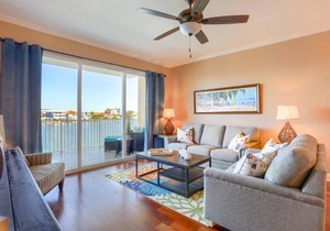 304 Bay Harbor
