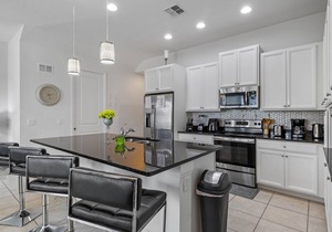 4 Bedrooms/4 Bathrooms/Festival Resort (290 CD)
