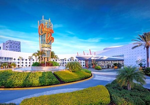 4-Star Hotel ∙ Universal's Cabana Bay Beach Resort