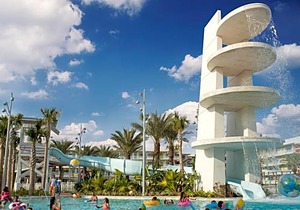 4-Star Hotel ∙ Universal's Cabana Bay Beach Resort
