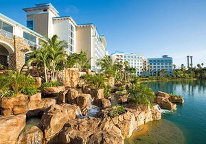 4-Star Hotel ∙ Universal's Loews Sapphire Falls Resort