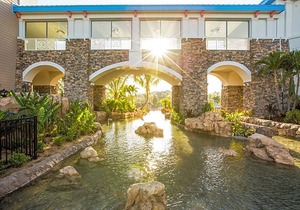 4-Star Hotel ∙ Universal's Loews Sapphire Falls Resort
