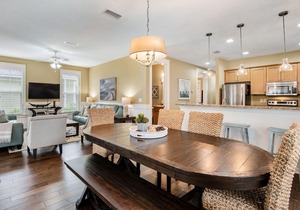 4BR Beach Cottage w/TWO (2) 6-SEAT GOLF CARTS! Golf Course Views, Pool, Tram