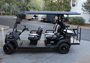 4BR Beach Villa w/6-Seat GOLF CART! Screened Balcony. Near Pool, Beach, Tram