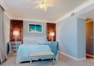 4th floor corner condo overlooking the Gulf of Mexico w/shared pool