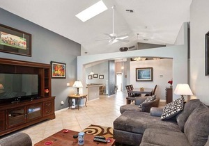 5 Miles from Disney World (Free pool Heat)