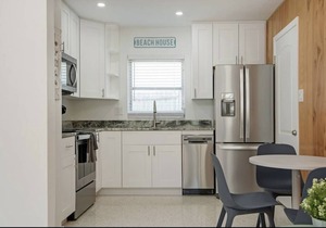 5A Newly Renovated 1/1 at Coastal Cottages