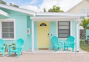 5B Newly Renovated Studio at Coastal Cottages!