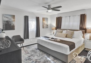 5BR Fun Zone: Pool, Rooftop, Games & Beach Nearby!