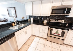 #605 Beachfront Vacation Rental, Beautiful Views from the 6th story balcony.