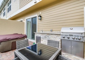7572 Sunny Dreams Lane