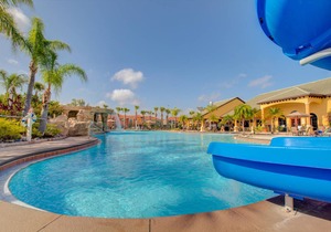 8927 Bismarck Palm Road