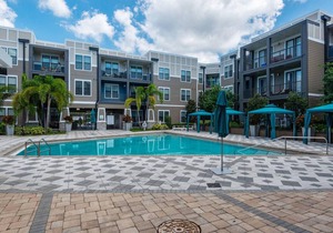 93 m² Apartment ∙ 2 bedrooms ∙ 4 guests