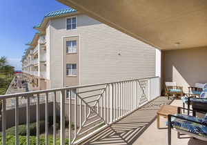 Amalfi Coast 213B - Community Pool, Fitness Facility, Gulf Views, Miramar Beach!