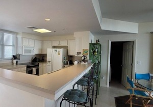 Amazing Location just steps to the Gulf - Santa Rosa Towers 303