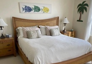 Amazing Location just steps to the Gulf - Santa Rosa Towers 303