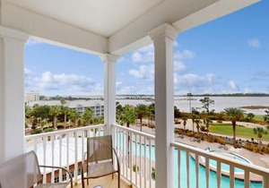 Apartments in Panama City Beach, FL, USA