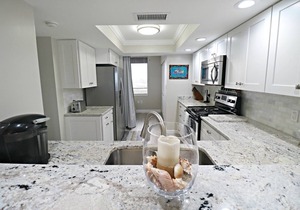Barefoot Trace 409 Direct Oceanfront with Private Balcony Overlooking St.