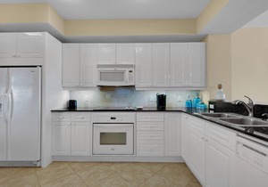 Beach Colony 8B- 2BD/2BA Navarre Beach Gulf Front Condo!