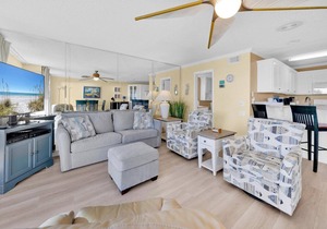 ☀️Beach Front-Pool + HotTub-Latitude 29 #2☀️