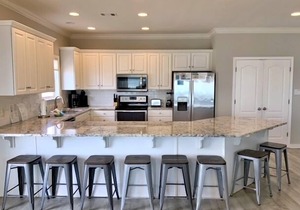 Beachfront, Pools, Tennis/Pickleball