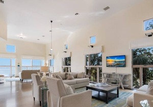 Beachfront Sanctuary Luxury 3 Bedroom Home with Pool
