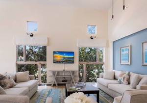 Beachfront Sanctuary Luxury 3 Bedroom Home with Pool