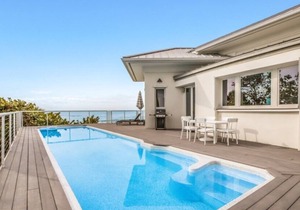 Beachfront Sanctuary Luxury 3 Bedroom Home with Pool