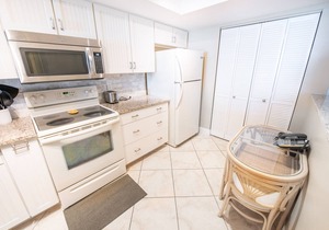 Beachfront Vacation Rental, Beautiful Views from the 3rd story balcony.