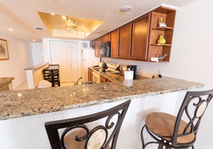 Beachfront Vacation Rental, With Amazing Ocean Views!