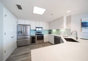 Belle Mer 1104 ~ Navarre Luxury Retreat - 4BR/4BA Corner Condo with Gulf & Sound Views
