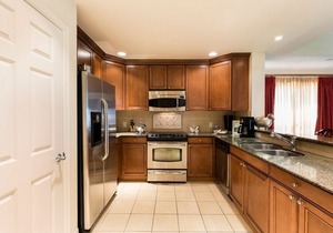 Beyond Perfect! Wonderful Units!! Shuttle to Disney! 7 Restaurants, Water Park