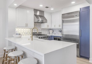 Book a Getaway Today! Gulf Views! Steps from Community Pool! Multiple Balconies!