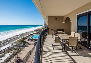 Book Today for Fall! NEWLY RENOVATED! Top Floor Gulf Front Condo Unit 401!