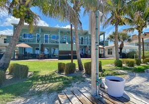 Bungalow Beach Place 4