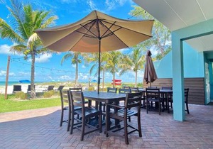 Bungalow Beach Place 4