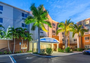 Candlewood Suites Fort Myers/Sanibel Gateway