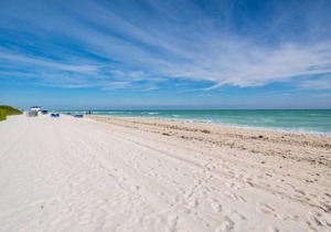 Casablanca Private Suite with direct Beach Access