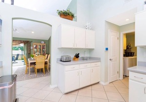 Charming 3Bd w/Pool Close to Disney @ 7826 Indian Ridge