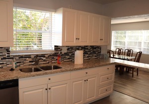 Charming 3br/3bth house with a private pool