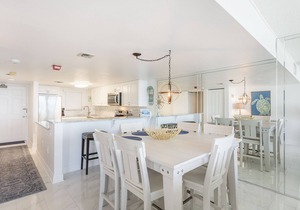 ☀CHRISTMAS ON THE BEACH!☀ The Shores Club #804 - Pickleball Court - Heated Pool