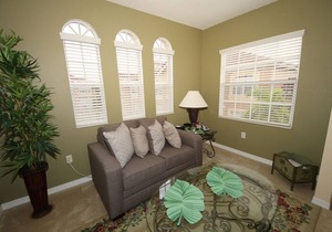 Close to golf, beach, restaurants, shopping