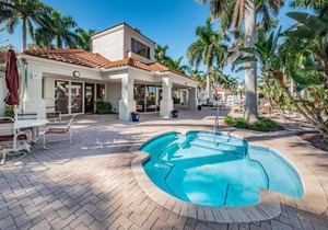Club Bahia Gorgeous View of Boca Ciega Bay