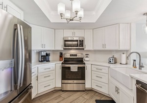 Coastal Charm Oceanview 3BR Condo w/ Heated Pool