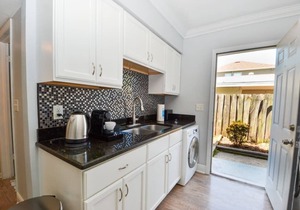 Colorful 2BR by Virginia Park w/Work Desk + Garden