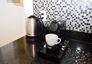 Colorful 2BR by Virginia Park w/Work Desk + Garden