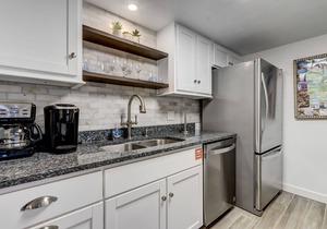 Completely Renovated | Fernandina Shores Townhome | Short Walk to Beach